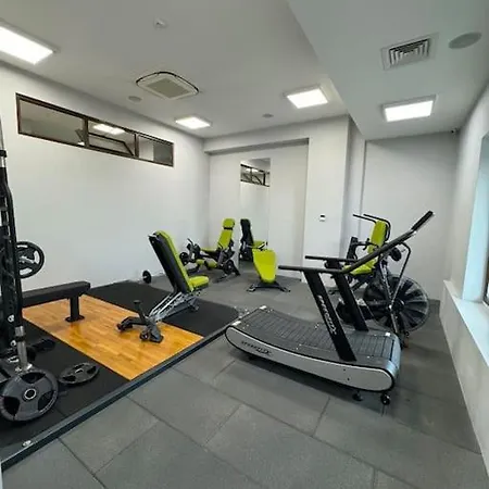 Famoso Apartament